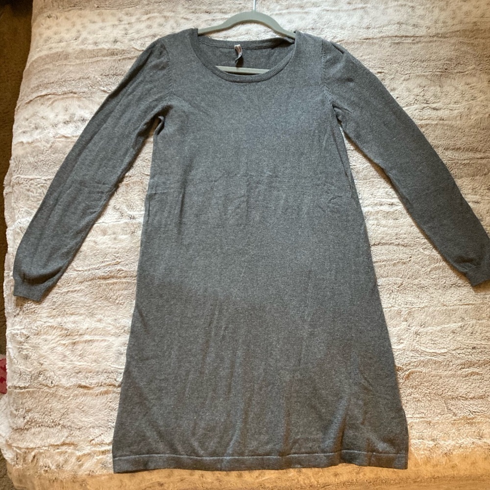 : : HANNA ANDERSSON Lone Sleeve Sweater Dress : : - Picture 3 of 15